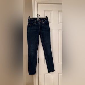 LOFT “Curvy Skinny Crop” size 26